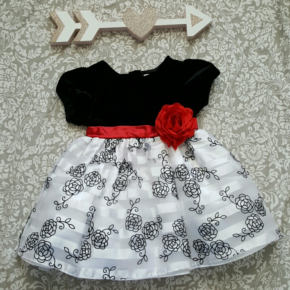 **SOLD** Youngland Christmas Holiday Velvet Floral Stripe Dress with Red Flower - Picture 1 of 6